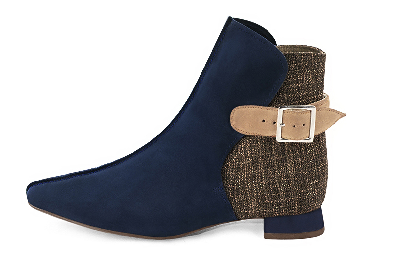 Midnight blue, dark brown and tan beige women's ankle boots with buckles at the back. Square toe. Flat flare heels. Profile view - Florence KOOIJMAN
